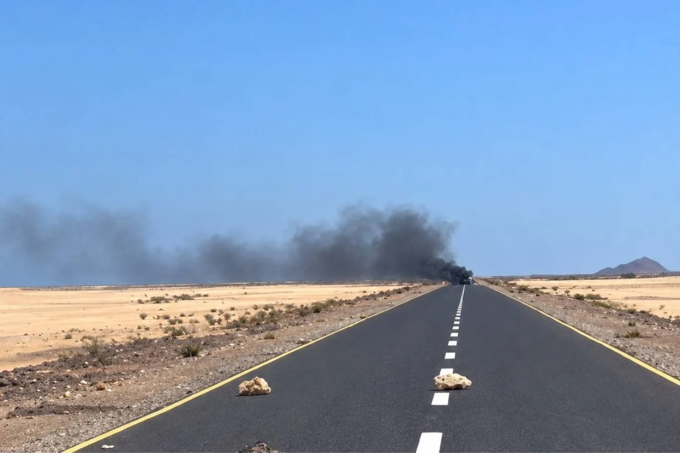 غارات جوية تستهدف معسكرات الحوثيين في محافظة تعز